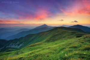 it is i emre mountain valley sunrise