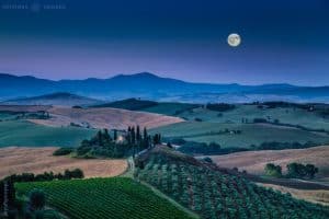 mindful presence thich nhat hanh scenic Tuscany dawn